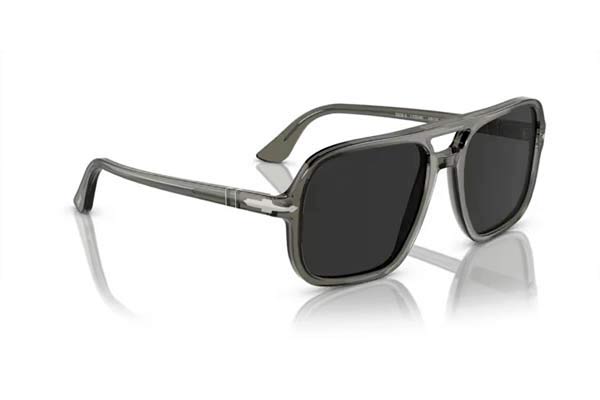 Persol modello 3328S di colore 110348