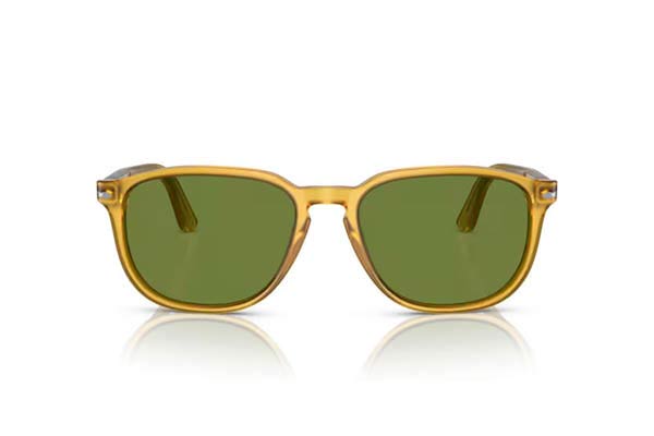 Persol modello 3019S di colore 204/4E