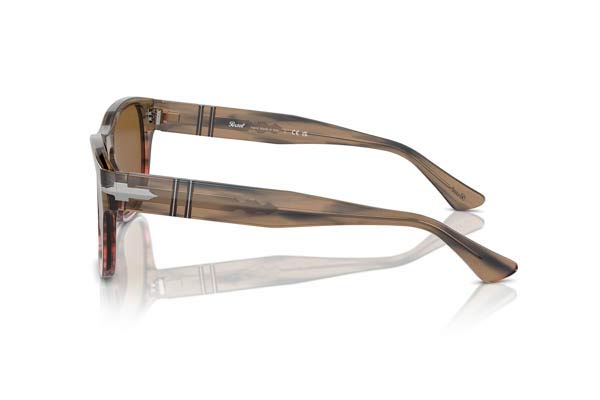 Persol modello 3341S di colore 120633