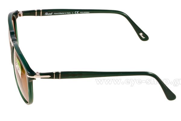 Persol modello 9649S di colore 101357 polarized