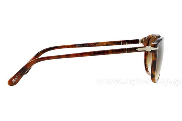 Persol modello 3019S di colore 108/51