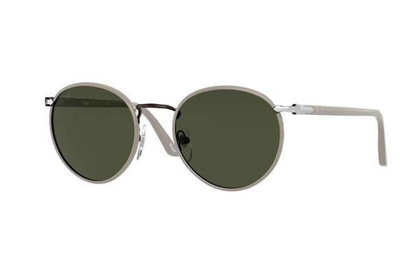 Persol modello 2422SJ di colore 112131