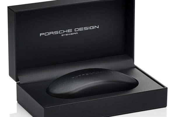 Porsche Design modello P8478 di colore V