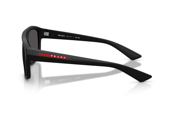 Prada Linea Rossa modello B02S di colore 1BO06F