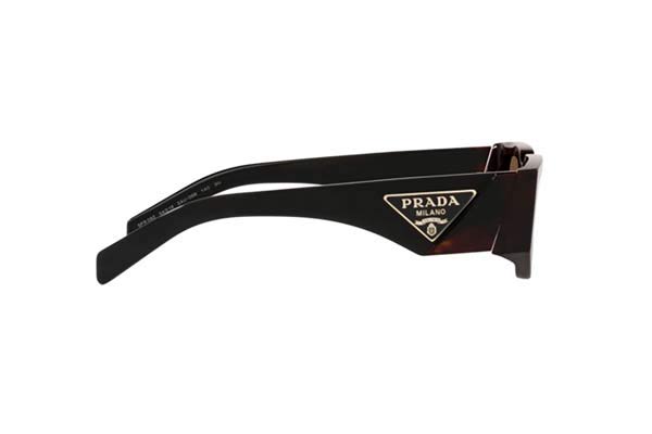 Prada modello 09ZS di colore 2AU06B