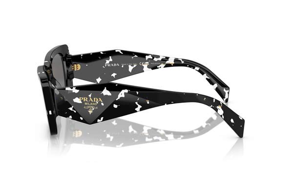 Prada modello 08YS di colore 15S5Z1