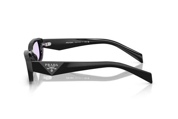 Prada modello B06S di colore 16K40J