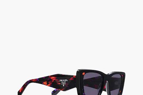 Prada modello 08YS di colore 04V6O2