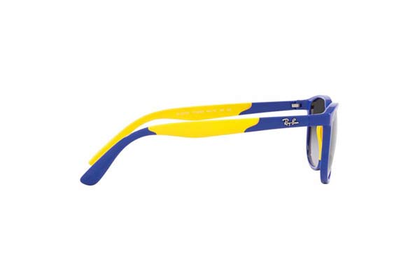 RayBan Junior modello 9077S di colore 71328G