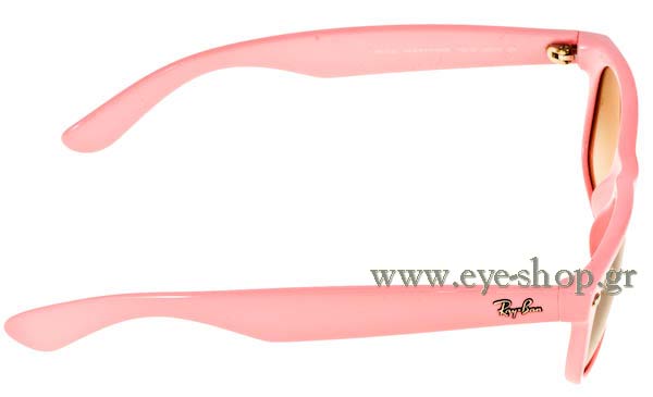 Rayban modello 2132 New Wayfarer di colore 759/32 Καταργήθηκε