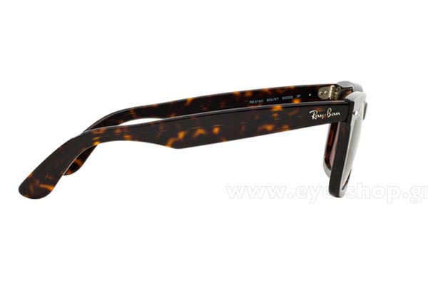 Rayban modello 2140 Wayfarer di colore 902/57