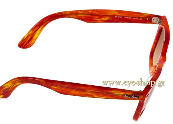 Rayban modello 2140 Wayfarer di colore 104351