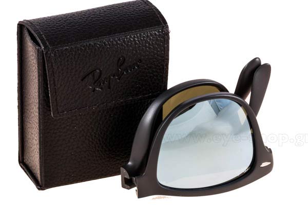 Rayban modello 4105 Folding Wayfarer di colore 602230 matte grey silver mirror