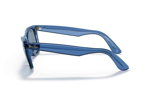 RayBan modello 2140 Wayfarer di colore 658756