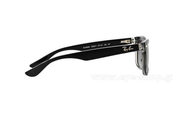 Rayban Junior modello 9052S di colore 702211