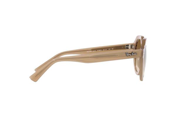 Rayban modello 4399 GINA di colore 616651