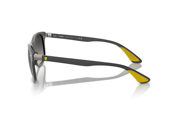 Rayban modello 4607M di colore F60811