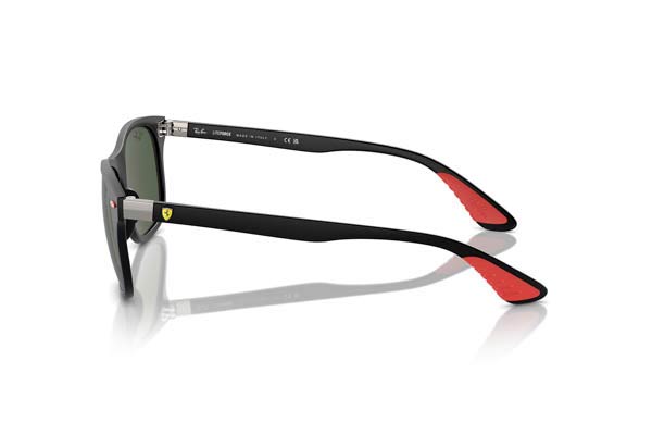 Rayban modello 4607M di colore F60271 Ferrari