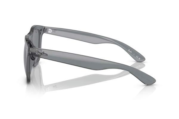Rayban modello 4260D di colore 645087