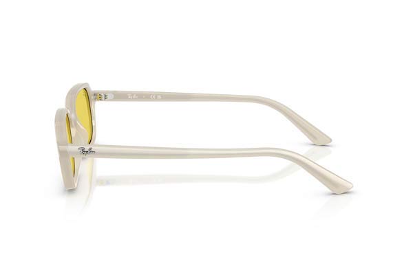 Rayban modello 4455 ZURI di colore 68086D