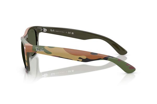 Rayban modello 2132 NEW WAYFARER di colore 682331