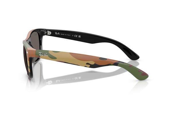 Rayban modello 2132 NEW WAYFARER di colore 6822B1