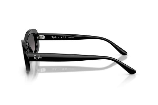 Rayban modello 2221 di colore 901-M3