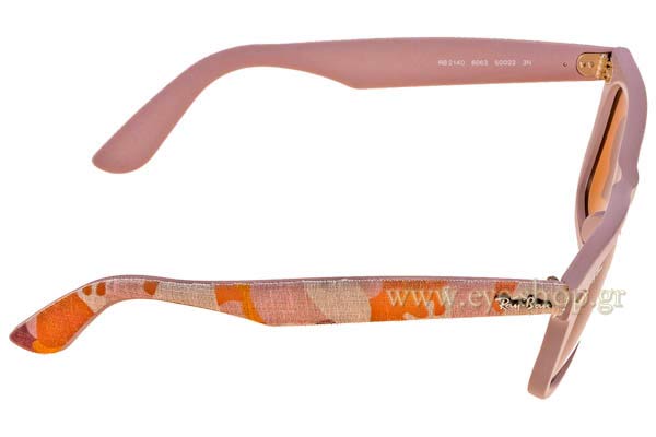 Rayban modello 2140 Wayfarer di colore 6063 Urban Camouflage
