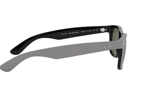 Rayban modello 2132 New Wayfarer di colore 646431