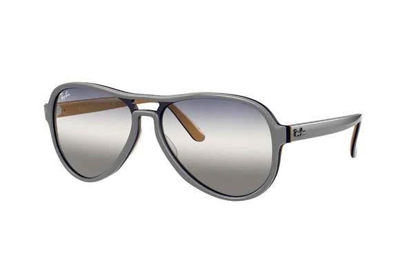 Rayban modello 4355 VAGABOND di colore 6550GF