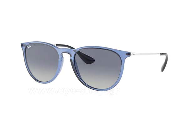  Alessandra Ambrosio con occhiali da sole rayban erika 4171