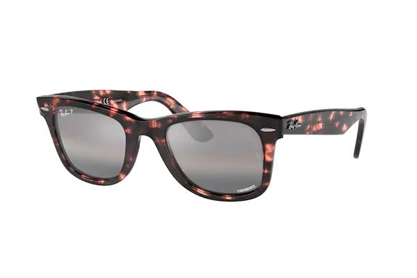 Rayban modello 2140 WAYFARER di colore 1334G3