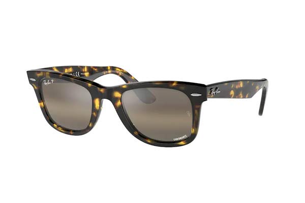 Rayban modello 2140 WAYFARER di colore 1332G5