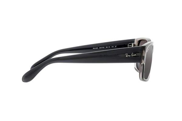 Rayban modello 4388 di colore 6647G3