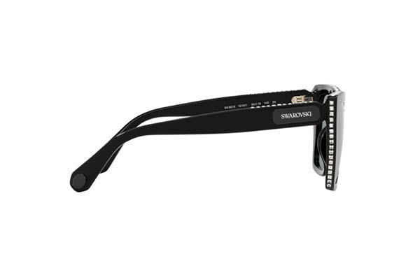 SWAROVSKI modello 6013 di colore 1010/1