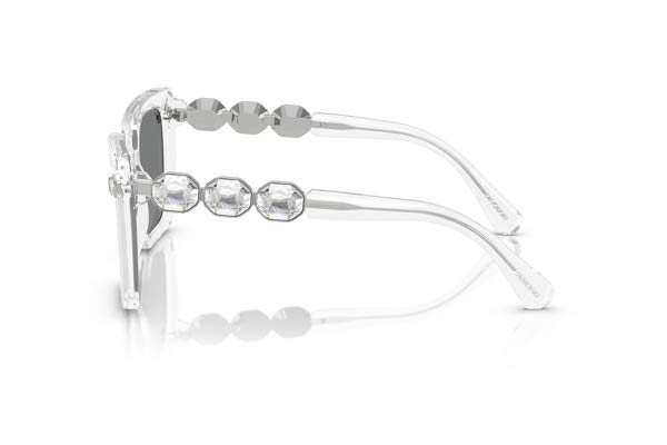 SWAROVSKI modello 6032 di colore 102787
