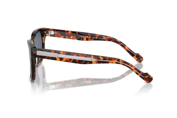 Vogue modello 5571S di colore 28194Y
