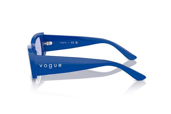 Vogue modello 5584S di colore 31621A