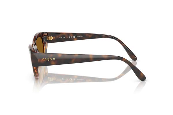 Vogue modello 5616S di colore 271883