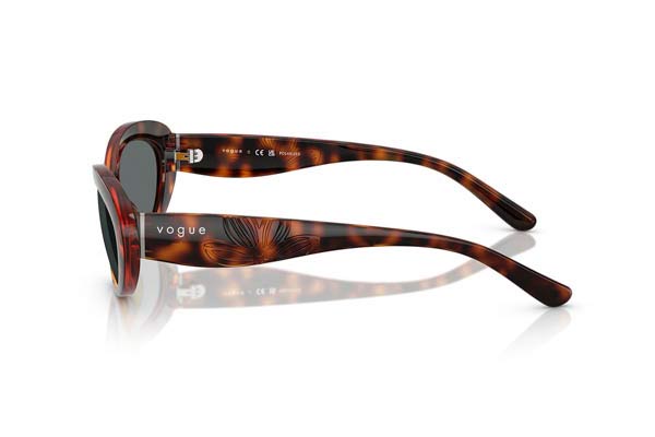 Vogue modello 5630S di colore W65681