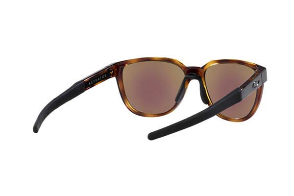 OAKLEY 9250 ACTUATOR Occhiali da Sole 