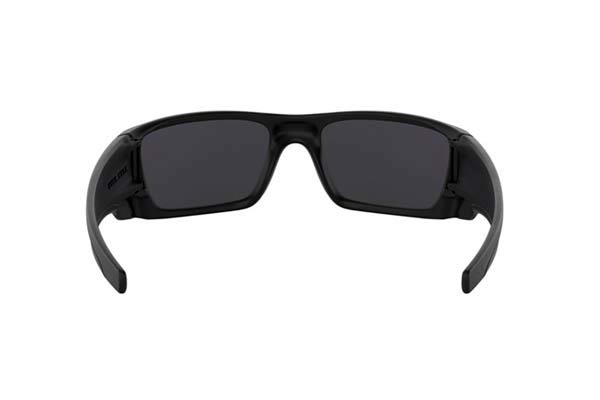 OAKLEY FUEL CELL 9096 Occhiali da Sole 