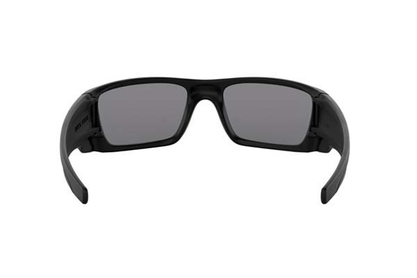 OAKLEY FUEL CELL 9096 Occhiali da Sole 