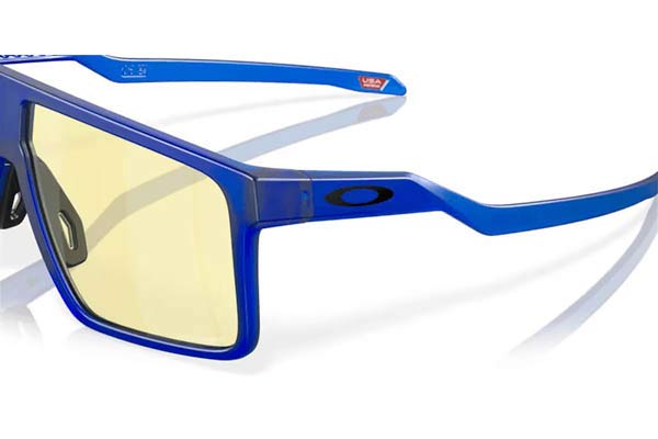 OAKLEY 9285 HELUX Occhiali da Sole 