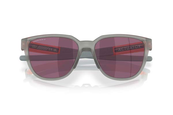 OAKLEY 9250 ACTUATOR Occhiali da Sole 