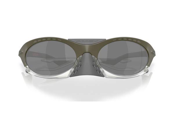 OAKLEY 9437 PLANTARIS Occhiali da Sole 