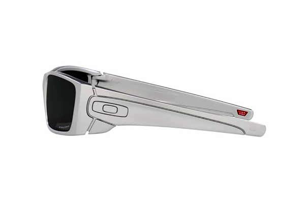 OAKLEY FUEL CELL 9096 Occhiali da Sole 