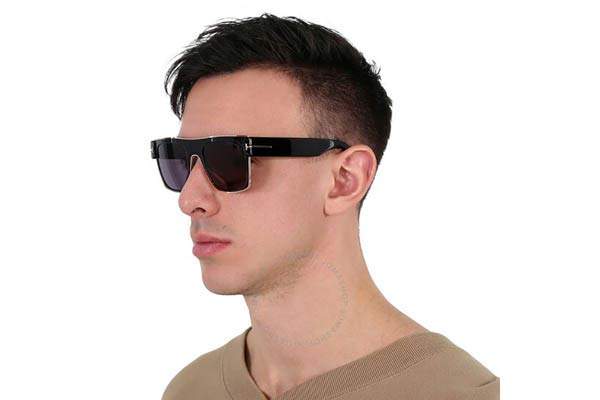 TOM FORD EDWIN FT1073 Occhiali da Sole 