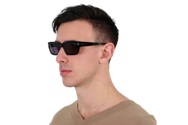 TOM FORD FT1075 EZRA Occhiali da Sole 