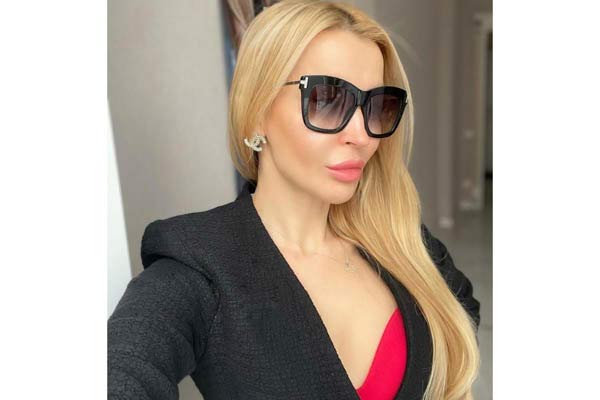 TOM FORD FT0822 Dasha Occhiali da Sole 